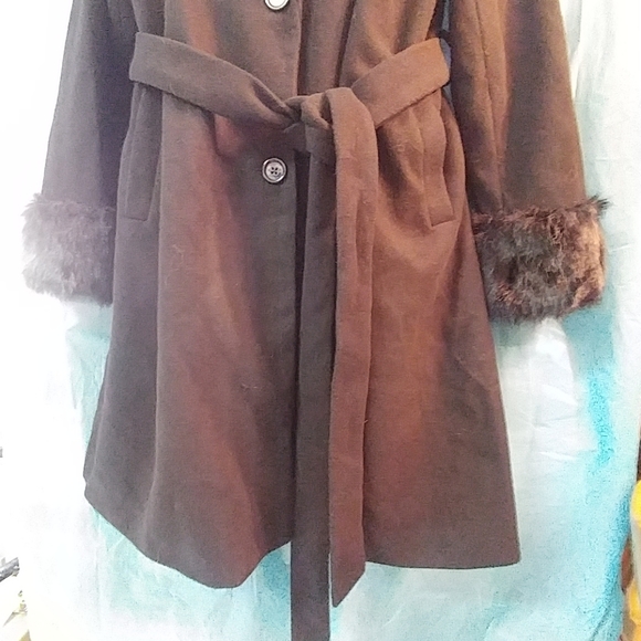 City Chic  Faux Fur Cuff Long Dress Coat Sz 2X - Picture 4 of 5